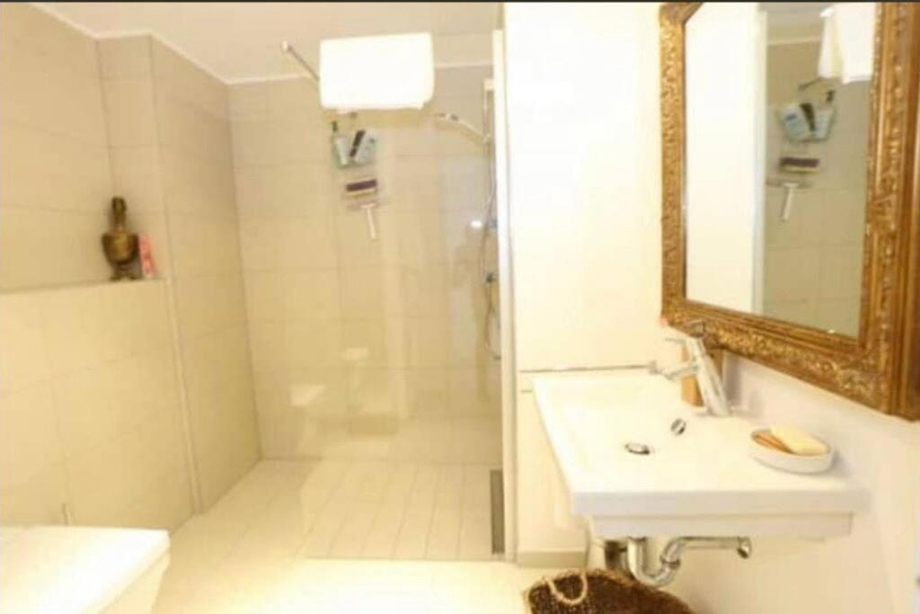 Apartamento Chic 2 Bedrooms Flat In Center W Terrace&parking *
